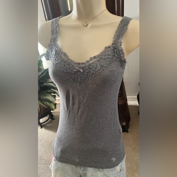 Y2K Abercrombie vintage lace cami - Picture 2 of 13